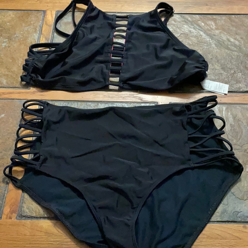 hollister bathing suit
